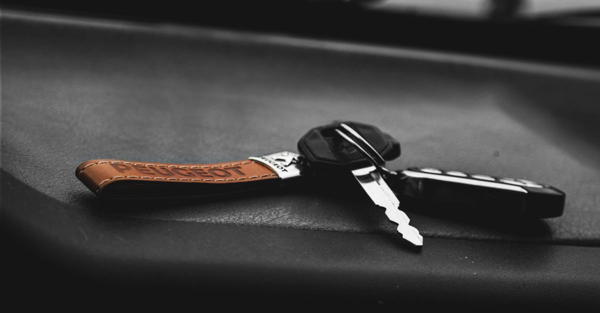 Hyundai car key fob — Stone Mountain Locksmith Pros